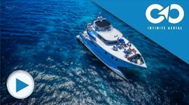 Luxury Boat Charter